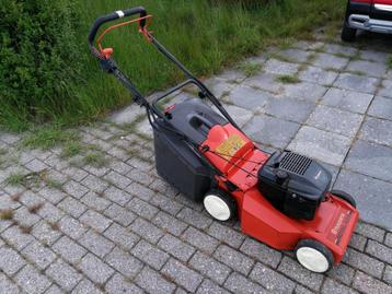 Husqvarna motormaaier, Royal 43 S, zelfrijdend, 4-takt beschikbaar voor biedingen