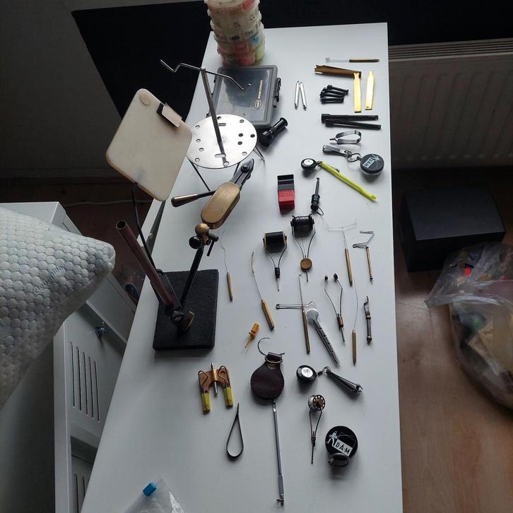 Mega bind uitrusting, topmerken. Traun, Partridge, Tiemco, Watersport en Boten, Hengelsport | Vliegvissen, Nieuw, Ophalen of Verzenden