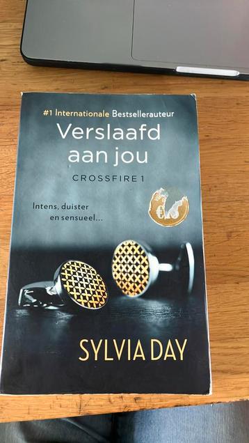 Sylvia Day - Verslaafd aan jou beschikbaar voor biedingen