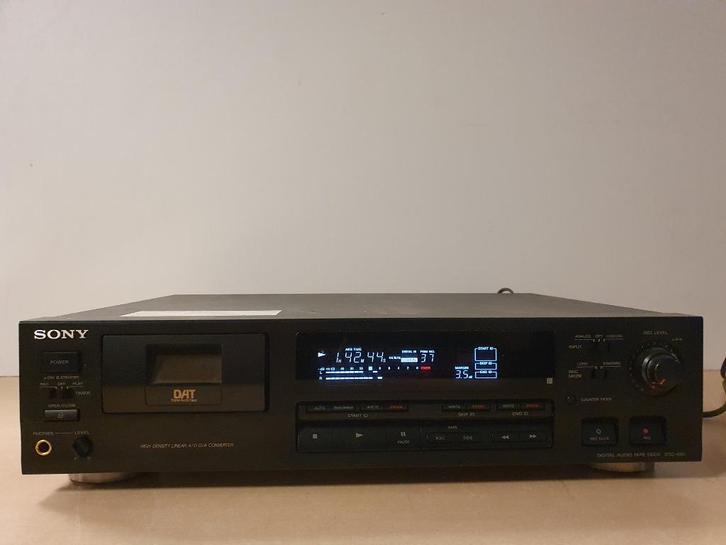 Sony DAT Digital Audio Tape Deck DTC-690, Audio, Tv en Foto, Cassettedecks, Sony, Ophalen of Verzenden