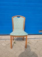 Unieke stapelstoelen stevig houten frame zachte zitting, Ophalen, Vijf, Zes of meer stoelen