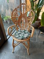 Pauwenstoel, Huis en Inrichting, Ophalen, Bruin, Zo goed als nieuw, Riet of Rotan