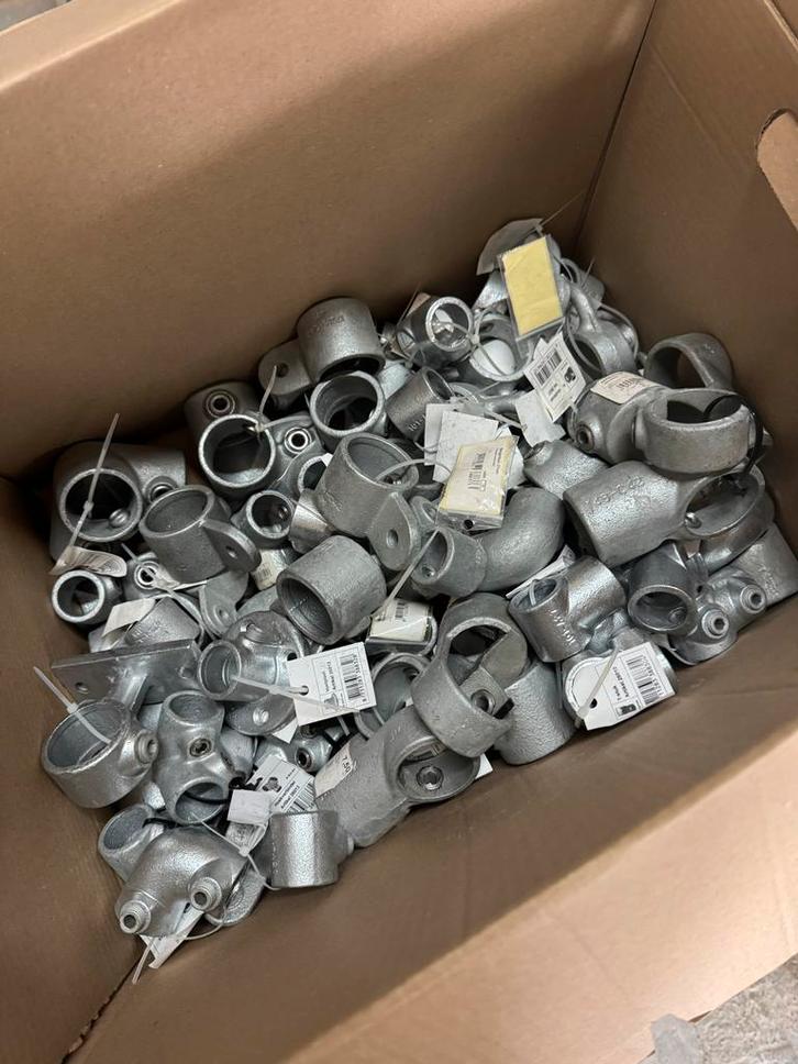 Nieuwe Cando stalen verbindingsstukken + buizen, Doe-het-zelf en Verbouw, Metalen, Ophalen of Verzenden