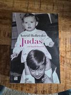 Astrid Holleeder - Judas, Ophalen of Verzenden, Zo goed als nieuw, Astrid Holleeder