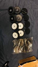 1/8 off-road en on-road wielen 3 setjes, Hobby en Vrije tijd, Modelauto's | 1:5 tot 1:12, Ophalen of Verzenden, Zo goed als nieuw