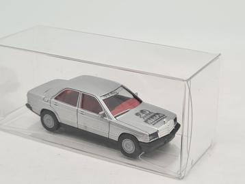 Mercedes 190E speciale uitgave 20 jaar Herpa 1/87 beschikbaar voor biedingen