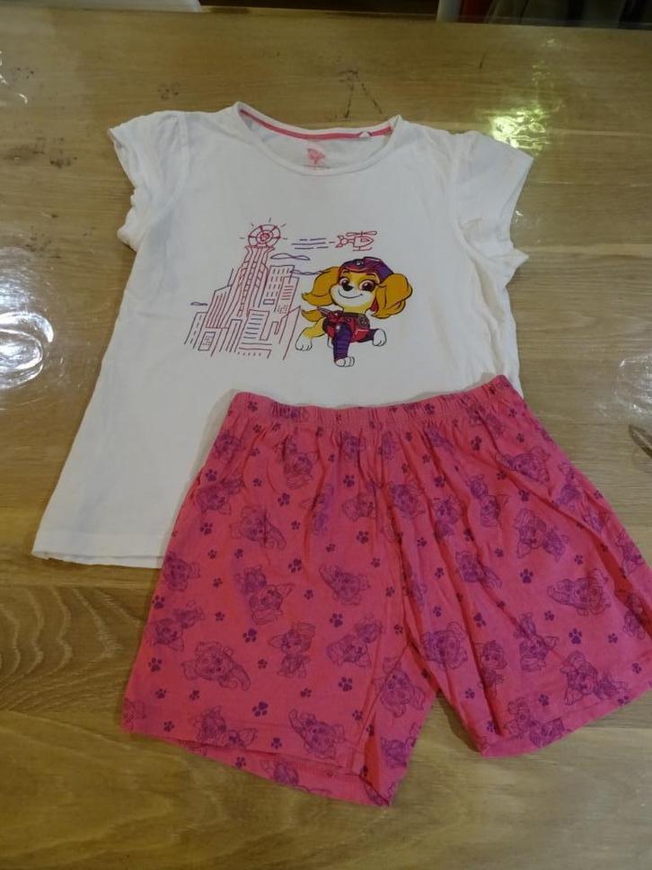 shortama maat 128 134, Kinderen en Baby's, Kinderkleding | Maat 128, Gebruikt, Meisje, Nacht- of Onderkleding, Ophalen of Verzenden