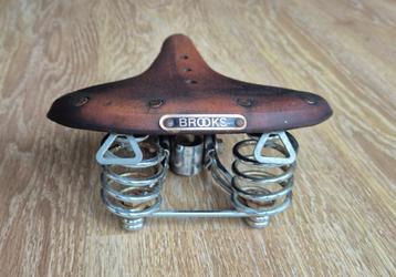 Bruin leren Brooks zadel beschikbaar voor biedingen