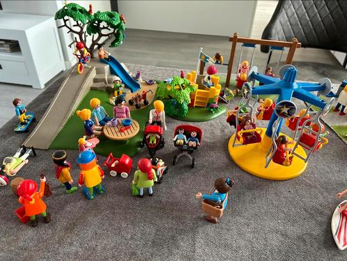 Playmobil huis speeltuin kerstman Sint prinsessen en meer!, Kinderen en Baby's, Speelgoed | Playmobil, Zo goed als nieuw, Complete set