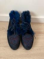 Vintage blauw suede enkellaarsjes maat 38, Rondinella, Blauw, Lage of Enkellaarzen, Nieuw