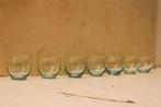 7 stuks wijnglazen met een groene gloed 45286