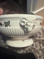 Wedgwood Briar Rosé DekSchaal Zonder Deksel, Huis en Inrichting, Keuken | Servies, Ophalen of Verzenden, Gebruikt, Aardewerk