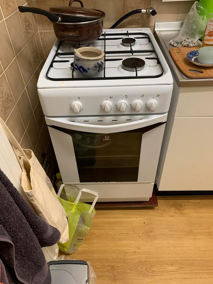 Gasfornuis met Oven - Combi merk indesit, Witgoed en Apparatuur, Ovens, Gebruikt, Vrijstaand, 45 tot 60 cm, Ophalen