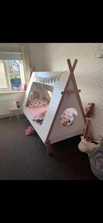 Woood tipi bed, Kinderen en Baby's, Kinderkamer | Bedden, Ophalen, 85 tot 100 cm, Gebruikt, Lattenbodem