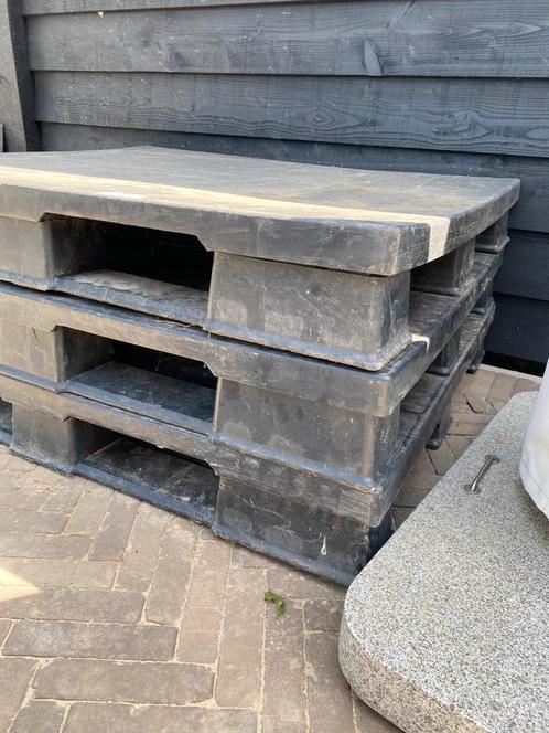Kunststof pallets, Dieren en Toebehoren, Paarden en Pony's | Overige Paardenspullen, Gebruikt, Overige soorten, Ophalen