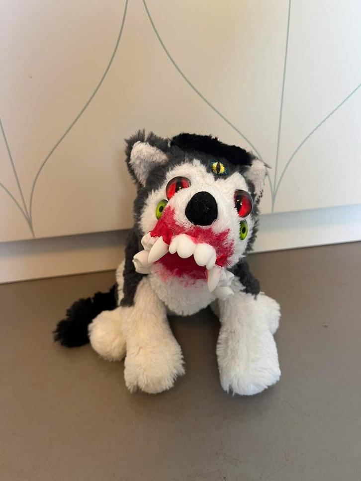 Horror husky knuffel, Kinderen en Baby's, Speelgoed | Knuffels en Pluche, Nieuw, Overige typen, Ophalen of Verzenden