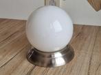Mooie Vintage Plafond Wand Bol Lamp Zilverkleur  / Melkglas, Verzenden, Gebruikt, Glas, VINTAGE