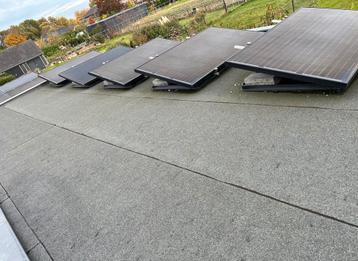 6x platdak, 6x pannendak bevestiging compleet beschikbaar voor biedingen