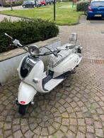 Benzhou scooter, Fietsen en Brommers, Benzine, Maximaal 45 km/u, Gebruikt, Benzhou