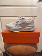 Nike Vomero 18 hardloopschoenen - maat 42 - nieuw in doos, Nike, Nieuw, Ophalen of Verzenden, Wit