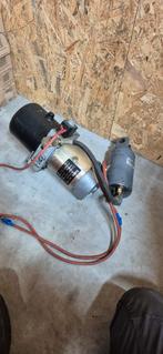 Hydrauliek Unit 24V + Enkelwerkend Ventiel & Cilinder, Doe-het-zelf en Verbouw, Ophalen, Gebruikt