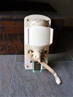 Wand koffiemolen / hand koffiemolen, Ophalen of Verzenden