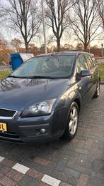 Ford Focus 1.6 74KW Wagon 2007 Grijs, 1596 cc, 15 km/l, 4 cilinders, 635 kg
