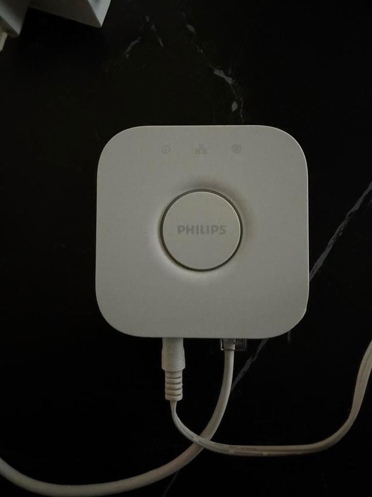 Philips Hue Bridge met toebehoren, Huis en Inrichting, Lampen | Overige, Zo goed als nieuw, Ophalen of Verzenden