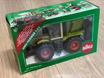 SIKU 3553 Claas Xerion 3000 tractor trekker, Hobby en Vrije tijd, Modelauto's | 1:32, Ophalen of Verzenden, Zo goed als nieuw