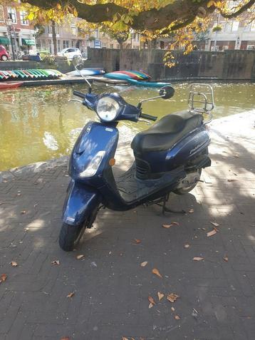 Sym fiddle 2 50s snor scooter bouwjaar 2019 beschikbaar voor biedingen