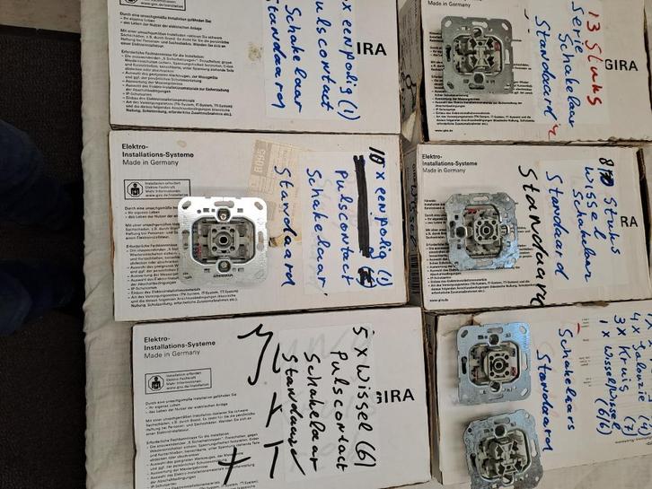 GIRA Schakelaars standaard <2004, Doe-het-zelf en Verbouw, Elektra en Kabels, Zo goed als nieuw, Schakelaar, Ophalen of Verzenden