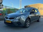 Kia cee'd 1.4 CVVT X-tra, Auto's, Kia, Voorwielaandrijving, Euro 5, Gebruikt, 4 cilinders