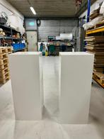 Hoogglans witte zuilen, Ophalen