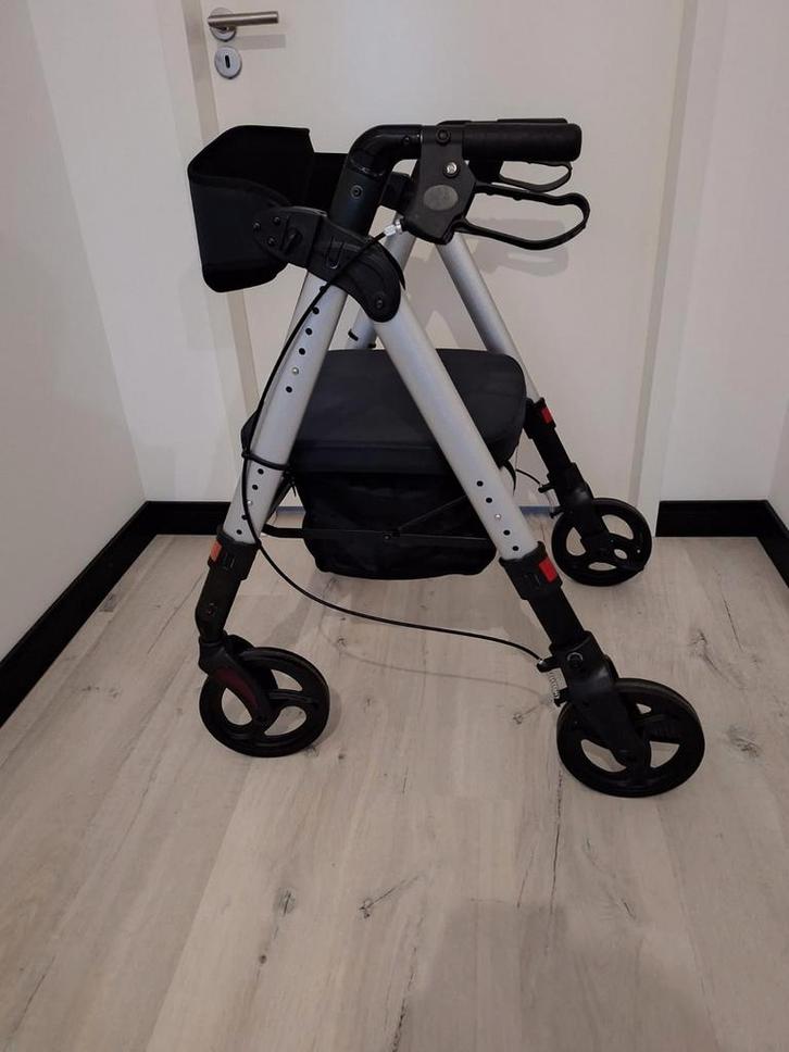 Rollator Goliath XXL grijs zwart met tas, Diversen, Rollators, Ophalen