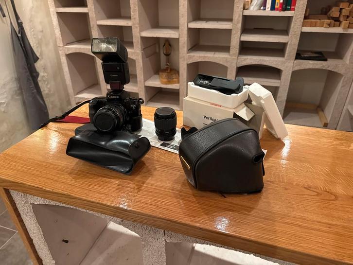 Canon EOS 5 Kit - Lens, Grip & Tas, Audio, Tv en Foto, Fotocamera's Analoog, Gebruikt, Spiegelreflex, Canon, Ophalen of Verzenden