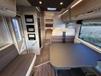 Adria Matrix 670SL Euro 6, Lengtebedden, Hefbed, Zonnepaneel, Caravans en Kamperen, Ringverwarming, Bedrijf, Luifel, Adria