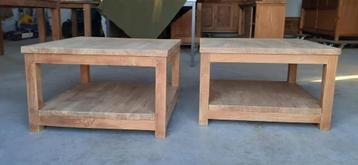 Showroommodel 2 teak salontafels 70x70cm beschikbaar voor biedingen