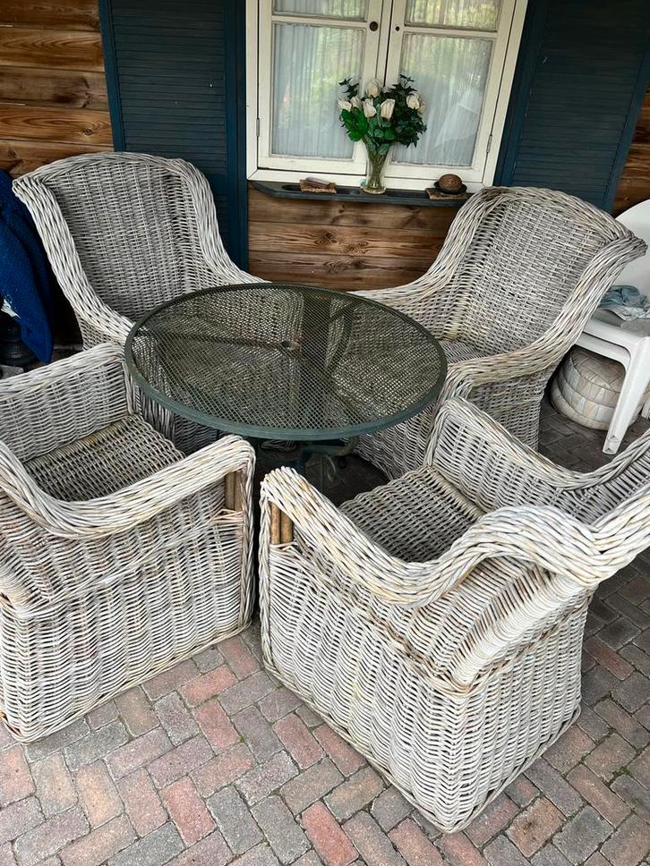 Rotan Tuinset met Ronde Tafel - Zware Kwaliteit, Tuin en Terras, Tuinsets en Loungesets, Zo goed als nieuw, Tuinset, Rotan, 4 zitplaatsen