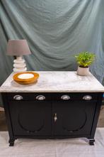 Vintage dressoir zwart met wit marmeren blad, Huis en Inrichting, Ophalen, Overige materialen, 50 tot 100 cm, Zo goed als nieuw