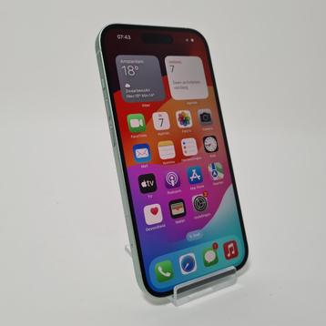 Apple iPhone 15 128GB Groen | Accu 100% beschikbaar voor biedingen