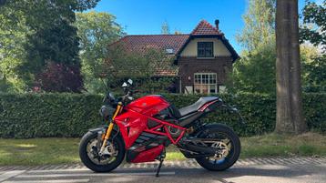 Energica Eva Ribelle RS - MY:2022 - 11726KM - Full option beschikbaar voor biedingen