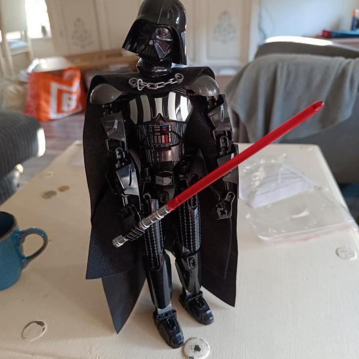 Lego Darth Vader 75534 met extra gratis figuren, Verzamelen, Star Wars, Zo goed als nieuw, Actiefiguurtje, Ophalen of Verzenden