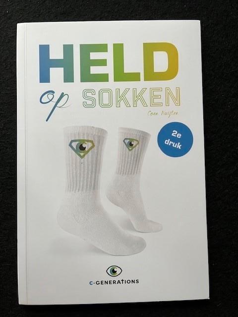 Held op sokken; Coen Nuijten, Boeken, Godsdienst en Theologie, Zo goed als nieuw, Ophalen of Verzenden