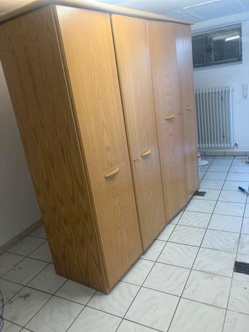 Duitse Kwaliteit Kledingkast - Nijmegen beschikbaar voor biedingen