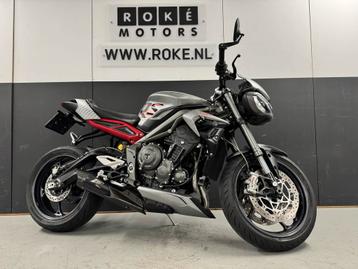 Triumph STREET TRIPLE RS (bj 2022) beschikbaar voor biedingen