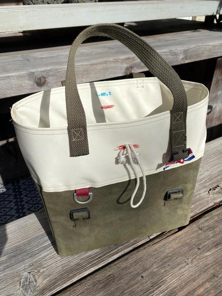2 handgemaakte tassen van t.en.t, Sieraden, Tassen en Uiterlijk, Tassen | Damestassen, Nieuw, Handtas, Groen, Ophalen of Verzenden
