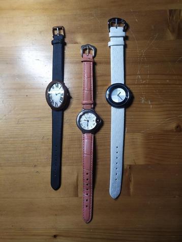 DAMES HORLOGE 3 st. nieuw heel divers elegant zie beschr.   beschikbaar voor biedingen