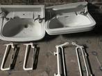 2 Wastafels met kranen en ophangbeugels, Ophalen of Verzenden, Gebruikt, Wastafel