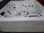 Ingeruilde jacuzzis uitzoeken voor 999 euro per stuk, Ophalen of Verzenden, Gebruikt