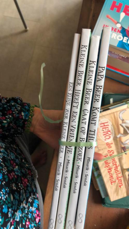 Else Holmelund Minarik - Een kusje voor Kleine Beer, Boeken, Kinderboeken | Jeugd | onder 10 jaar, Zo goed als nieuw, Ophalen of Verzenden